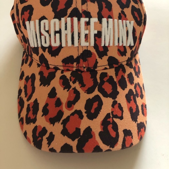 MAC Cosmetics Accessories - Hat in Animal Print with Title